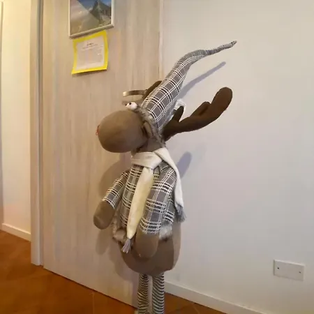 Tra Mare E Montagna Apartamento